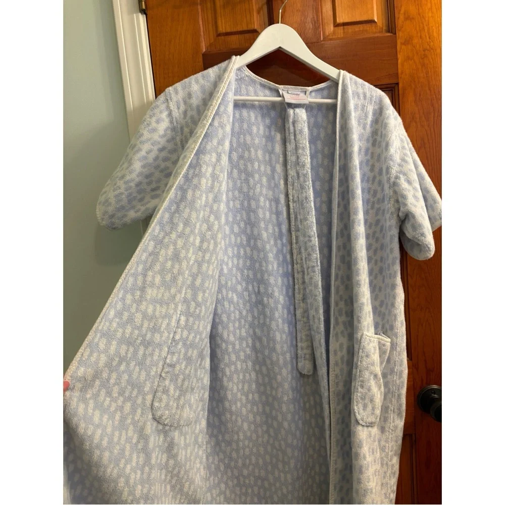 Weezie Short Plush Robe - M Blue Millie - Picture 11 of 11